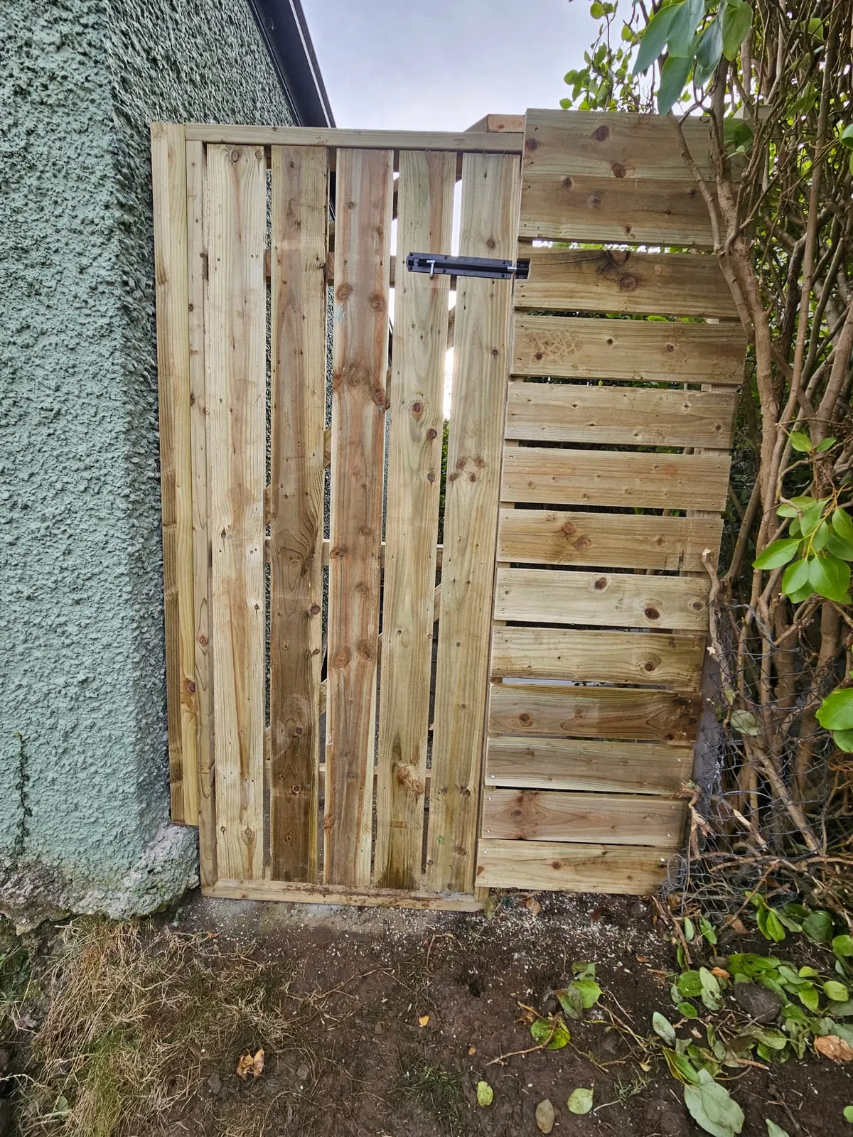 After — Cooley Fencing