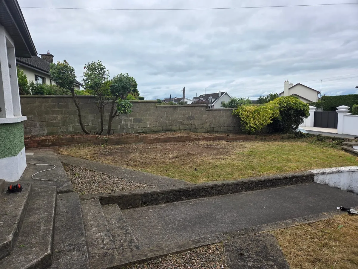 What Should I Ask a Lawn Care Service Near Me: Preparing for Ireland's Unpredictable Weather Conditions