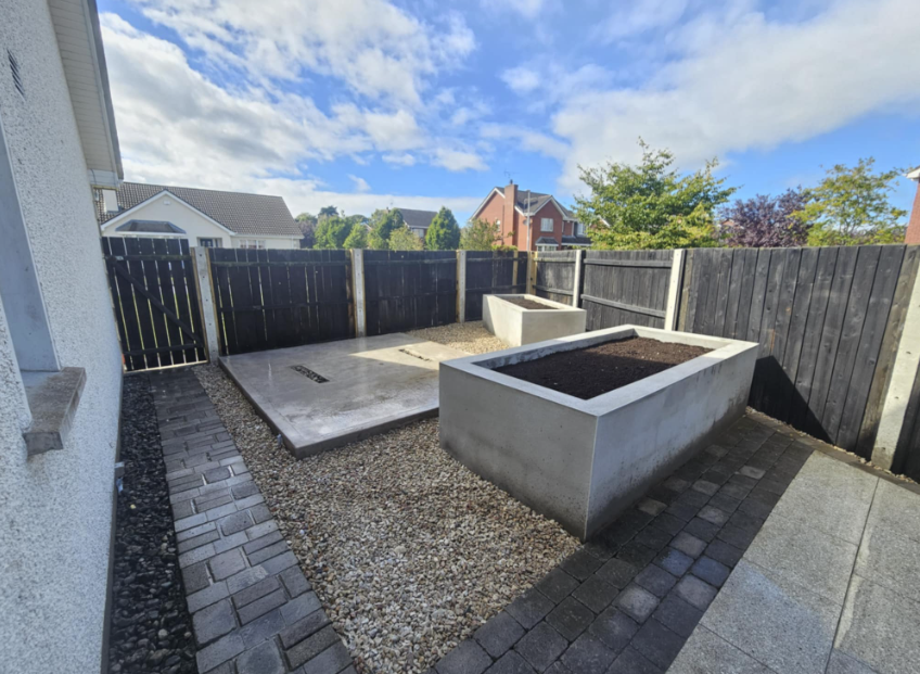 Raised-Bed Refresh: From Rotting Wood to Sleek Concrete After